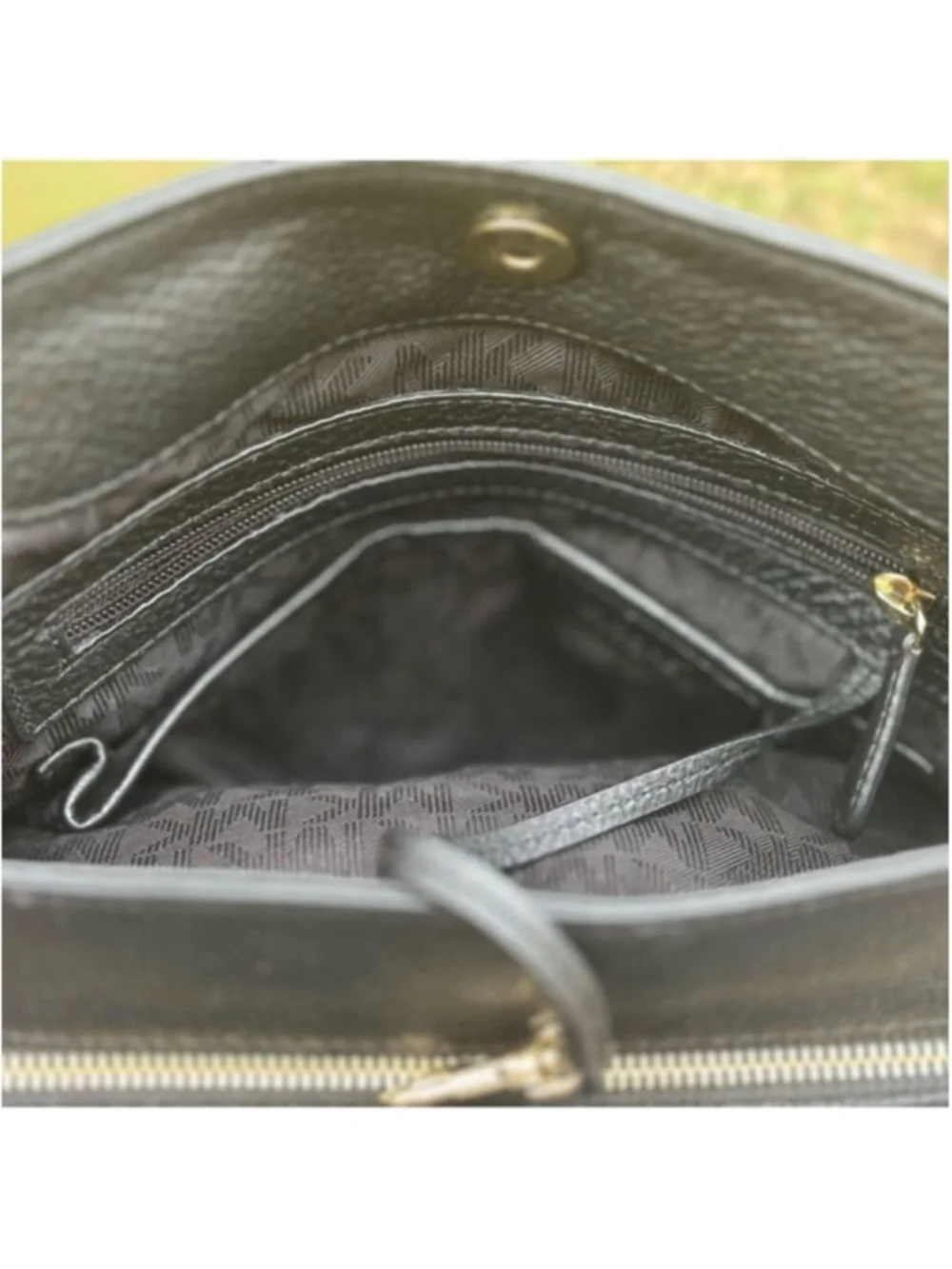 Michael Kors Large Black Pebbled Leather Shoulder Hobo Bag Gold Hardware EUC